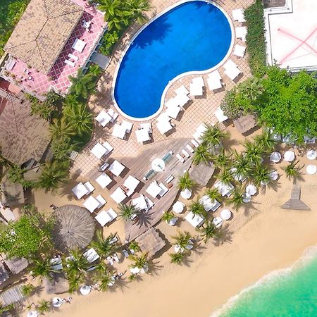 Dpny Beach Hotel & Spa Ilhabela Exterior foto Aerial view of the resort