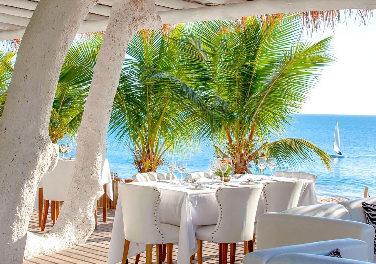Dpny Beach Hotel & Spa Ilhabela Exterior foto Restaurant