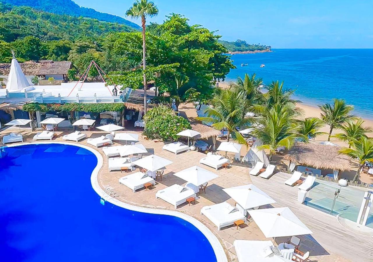 Dpny Beach Hotel & Spa Ilhabela Exterior foto The beach at the resort