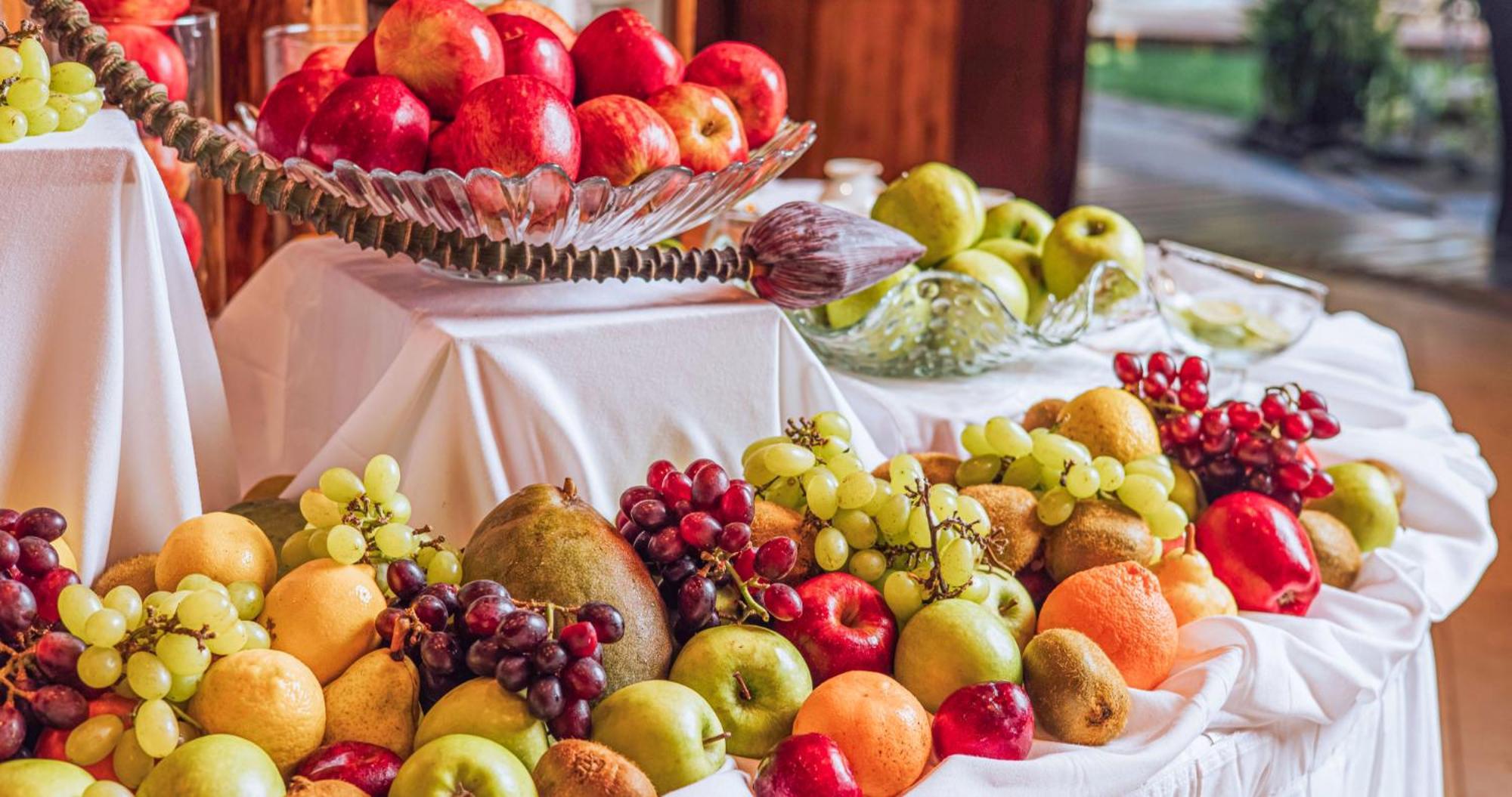 Dpny Beach Hotel & Spa Ilhabela Exterior foto Fruit
