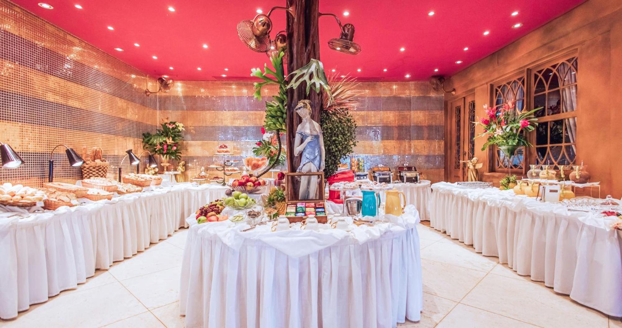 Dpny Beach Hotel & Spa Ilhabela Exterior foto The interior of the restaurant